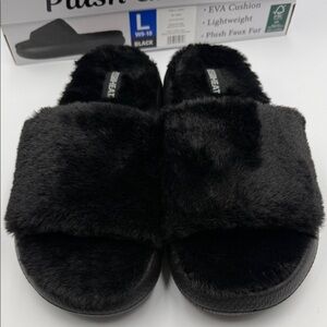 32 Degrees Women's Black Faux Fur Slippers